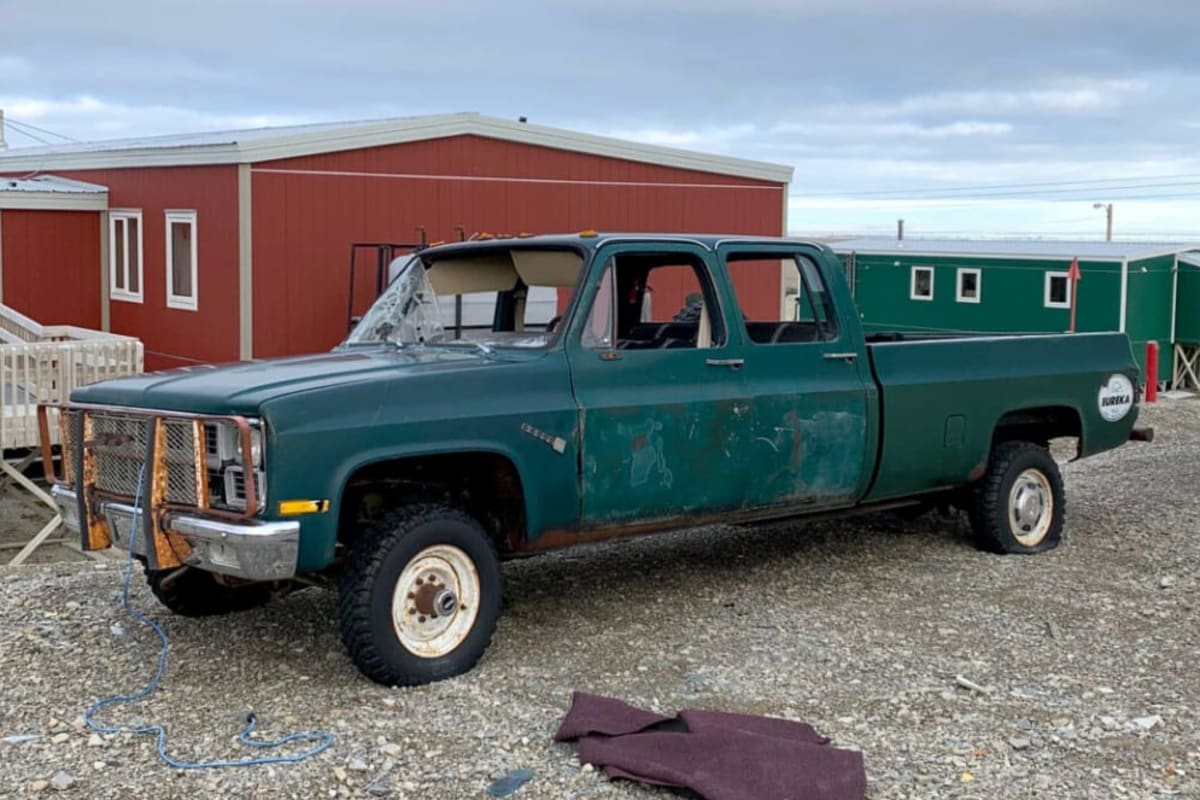 Square Body - Resolute